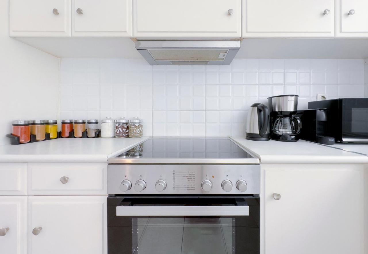 Metamorfoseos Spacious 120Sqm Apt In Alimos Athens Exterior photo